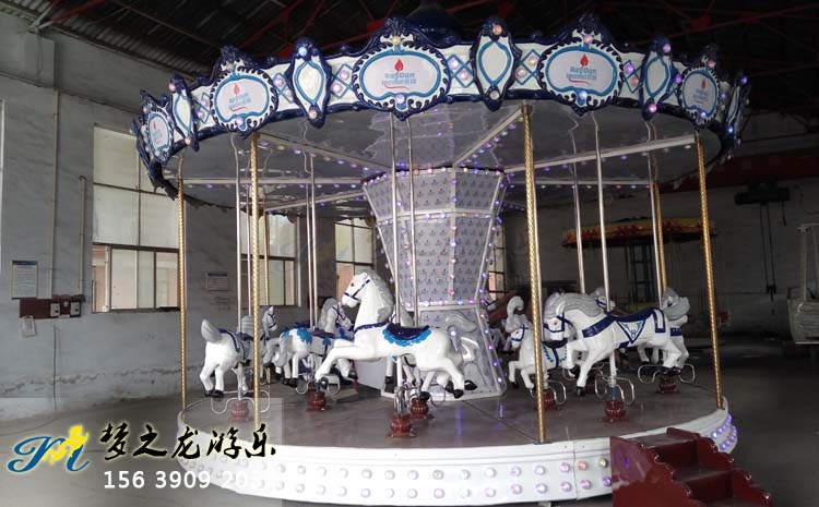 鄭州夢(mèng)之龍游樂(lè )設備廠(chǎng)展廳旋轉木馬